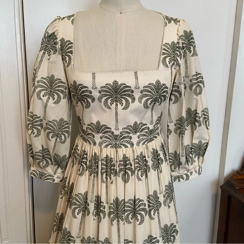 ✨ RARE! Agua Bendita Square Neck Palm Tree Gown - Picture 9 of 15